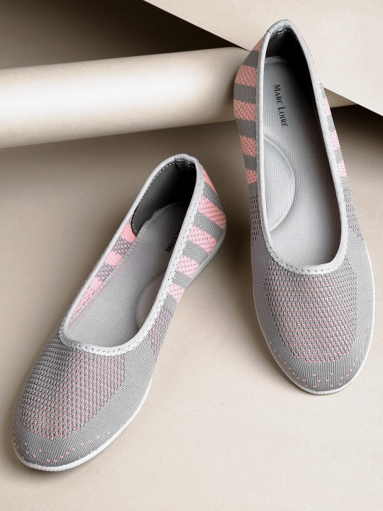 Women Grey & Pink Striped Slip-On Sneakers
